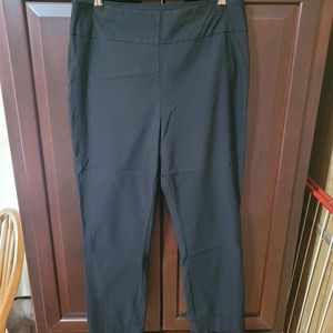 NY & Company cropped dress pants, black